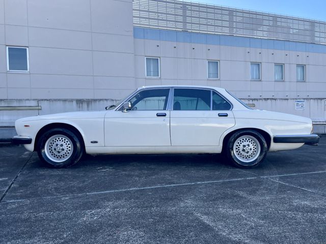 JAGUAR JAGUAR XJseries sedan 1983