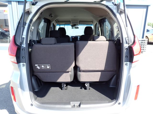 HONDA FREED HYBRID 2020