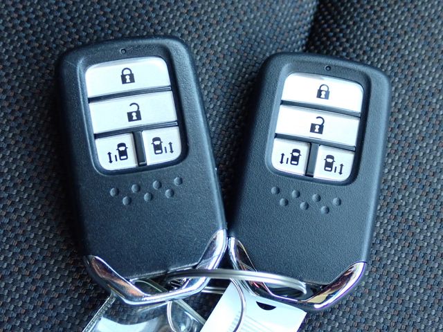 HONDA FREED HYBRID 2020