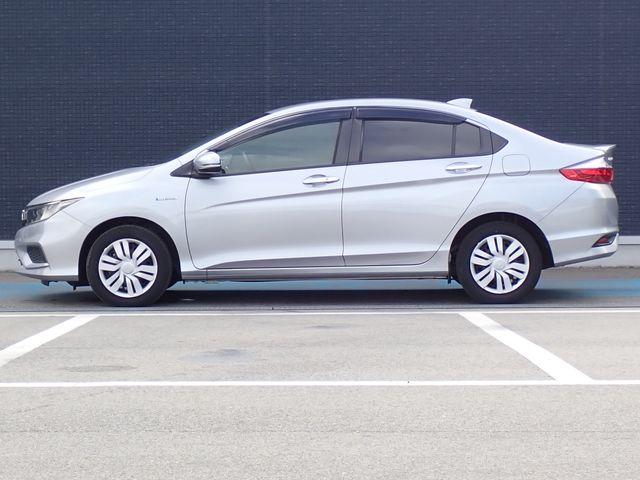 HONDA GRACE HYBRID 2020