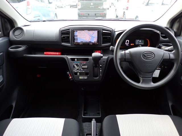 DAIHATSU MIRA e:S 2018