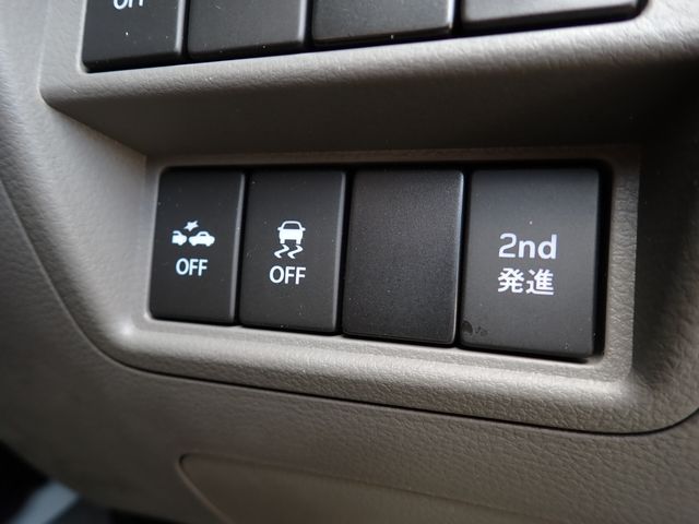 NISSAN NV100 CLIPPER 2021