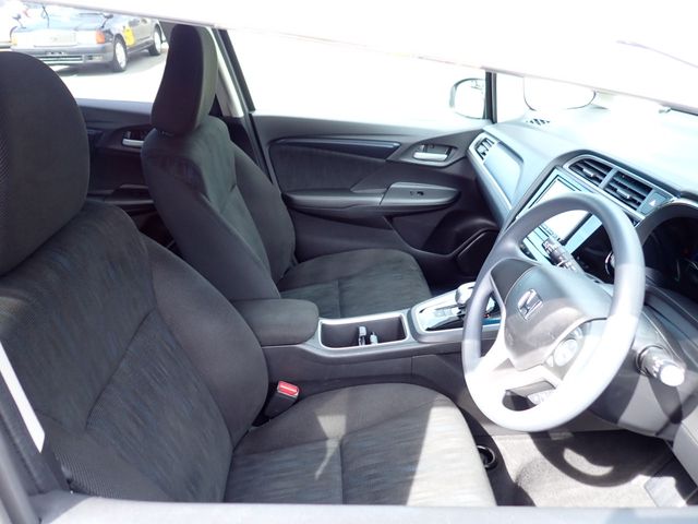 HONDA SHUTTLE HYBRID 2022