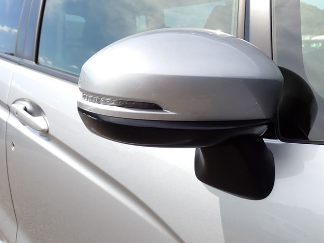 HONDA SHUTTLE HYBRID 2022