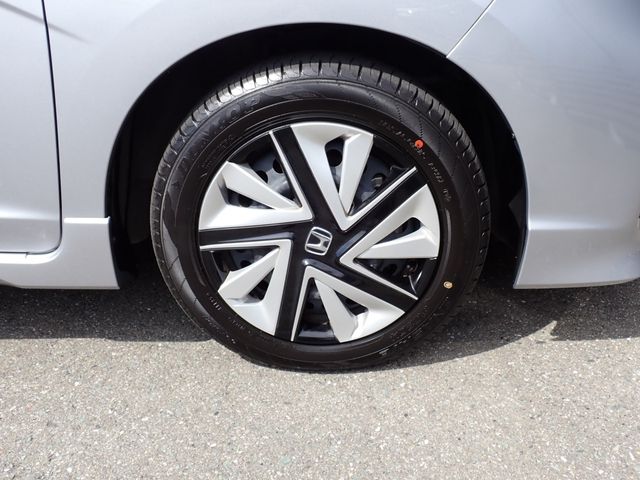 HONDA SHUTTLE HYBRID 2022