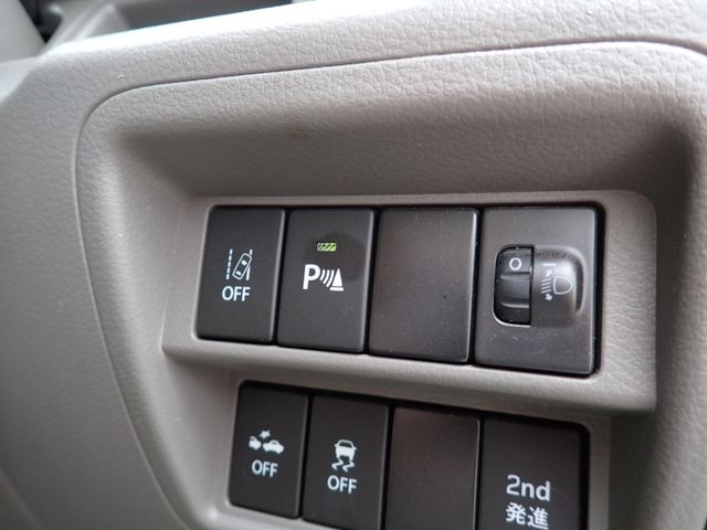 NISSAN NV100 CLIPPER 2021