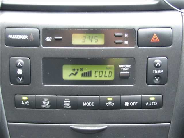 TOYOTA COROLLA FIELDER 2002