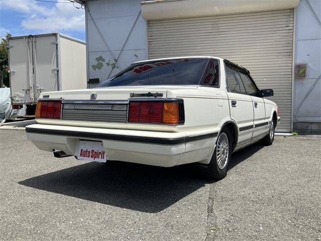 NISSAN CEDRIC hardtop 1985