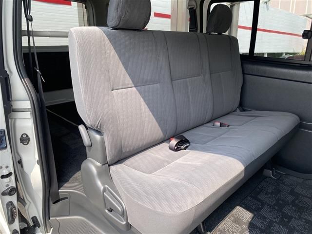 TOYOTA HIACE van 4WD 2012