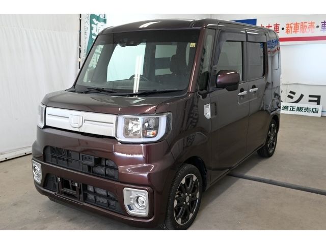 DAIHATSU WAKE 2017