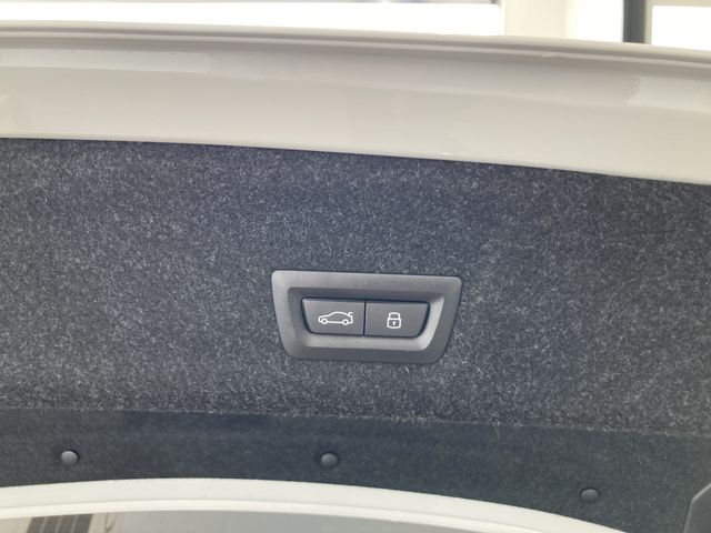 BMW BMW 3series sedan 2024