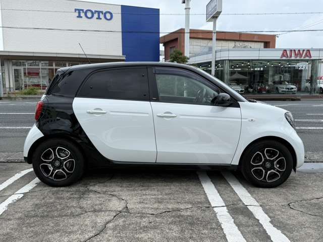 MCC SMART FORFOUR 2017