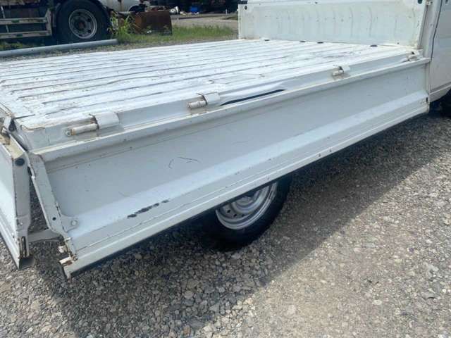 SUZUKI CARRY truck 4WD 2004