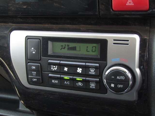 TOYOTA HIACE wagon 4WD 2021