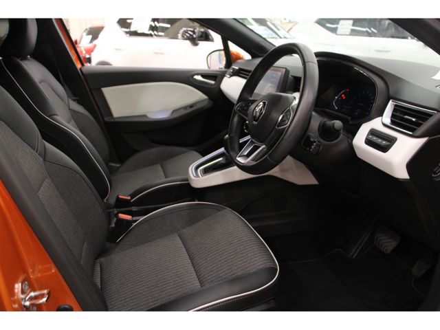 RENAULT RENAULT LUTECIA 2022