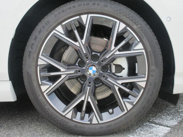 BMW BMW 1series 2025