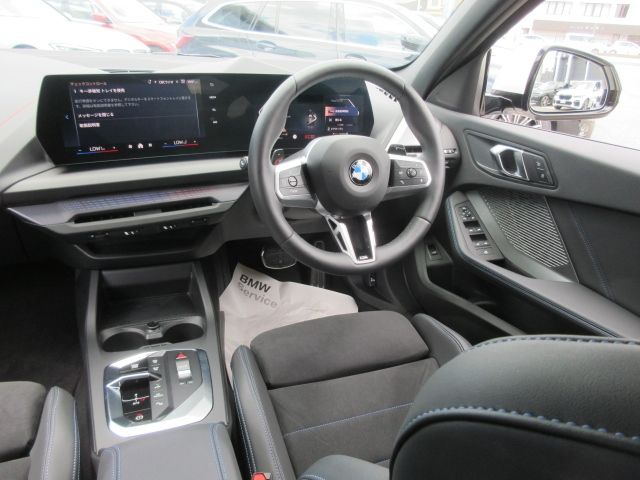 BMW BMW 1series 2025