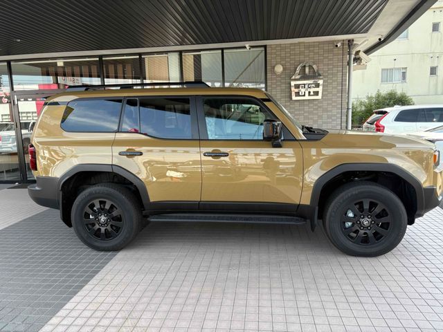 TOYOTA LANDCRUISER 250 2024