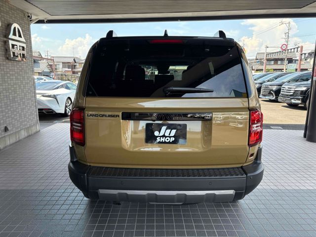 TOYOTA LANDCRUISER 250 2024