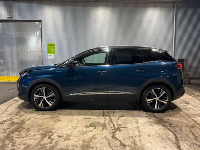 PEUGEOT PEUGEOT 3008 2023