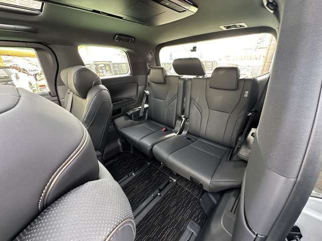 TOYOTA ALPHARD hybrid 2023