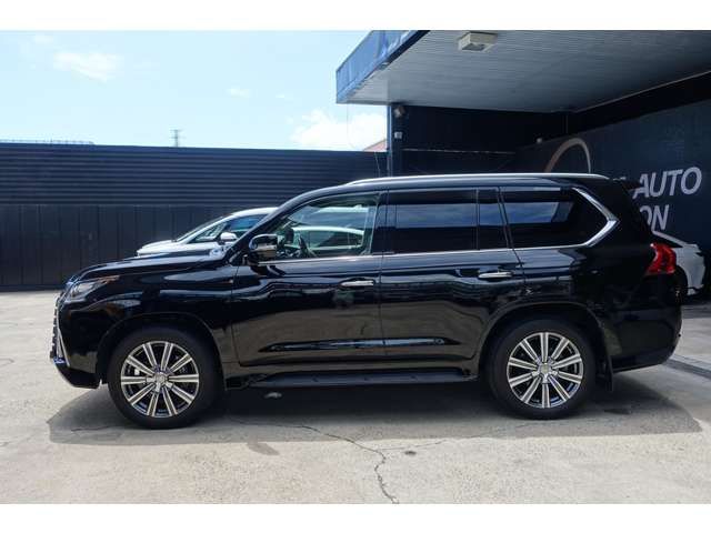 TOYOTA LEXUS LX570 AWD 2016