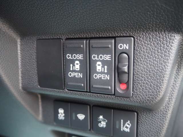 HONDA FREED HYBRID 4WD 2020