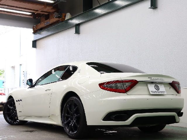 MASERATI MASERATI GRANTURISMO 2014