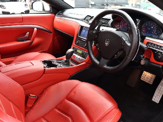 MASERATI MASERATI GRANTURISMO 2014