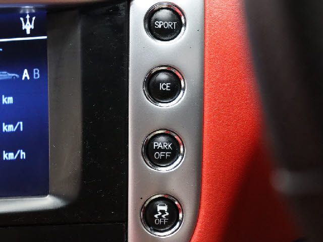 MASERATI MASERATI GRANTURISMO 2014