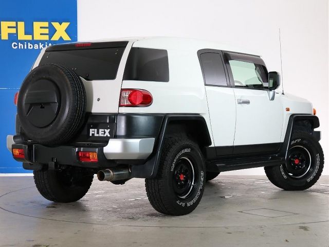 TOYOTA FJ CRUISER 4WD 2016