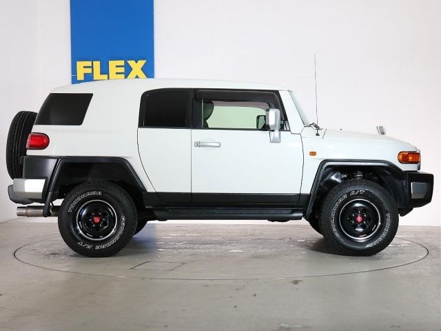 TOYOTA FJ CRUISER 4WD 2016