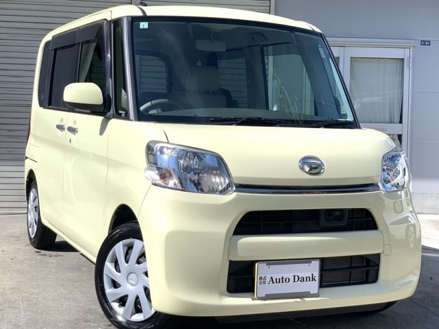 DAIHATSU TANTO 2015