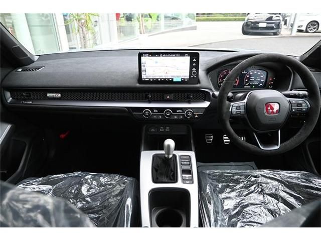 HONDA CIVIC hatchback 2025