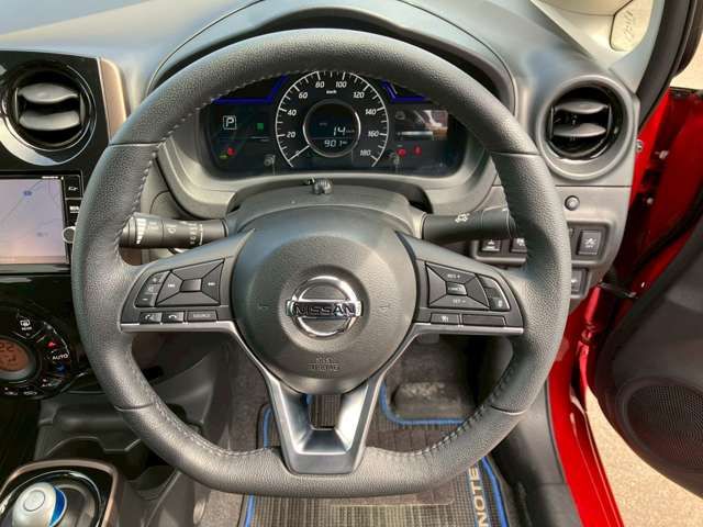 NISSAN NOTE 4WD 2018