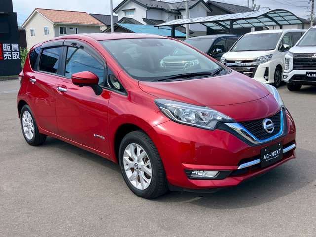 NISSAN NOTE 4WD 2018