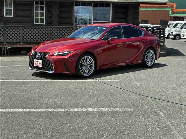 TOYOTA LEXUS IS300h 2022