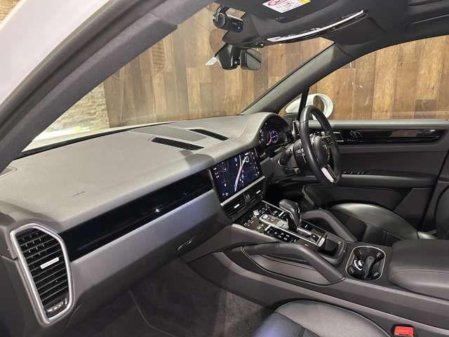 PORSCHE PORSCHE Cayenne 2022