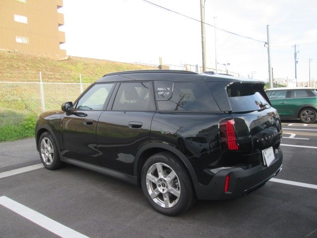 BMW MINI COUNTRYMAN 2024