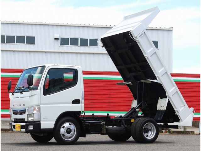 MITSUBISHI CANTER 2016