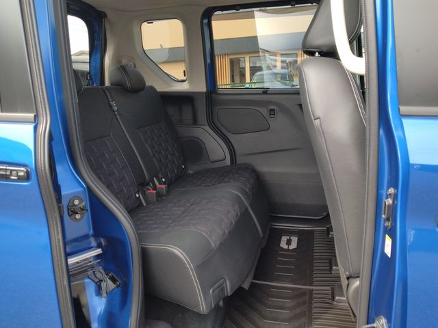 MITSUBISHI DELICA MINI 2024