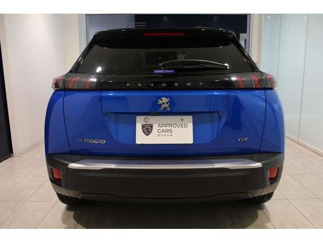 PEUGEOT PEUGEOT e-2008 2024