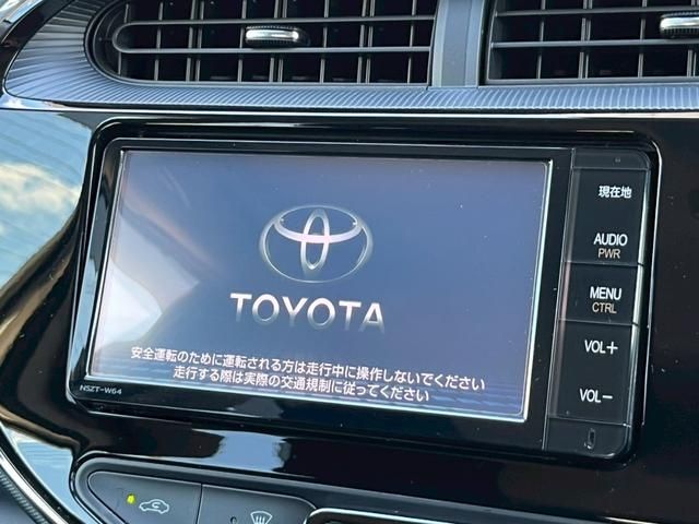 TOYOTA AQUA 2019