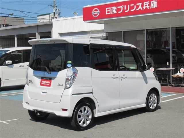 NISSAN DAYZ ROOX 2017