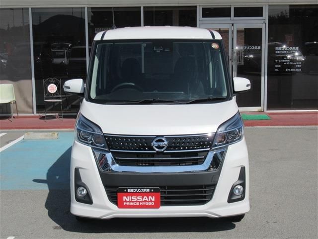 NISSAN DAYZ ROOX 2017