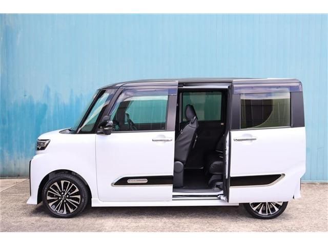 DAIHATSU TANTO CUSTOM 2023