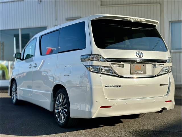 TOYOTA VELLFIRE 2014
