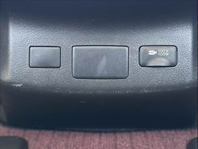 TOYOTA VELLFIRE 2014