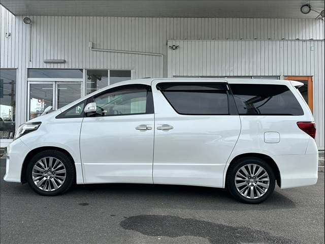 TOYOTA ALPHARD 2013