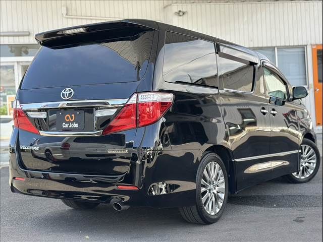 TOYOTA VELLFIRE 2014